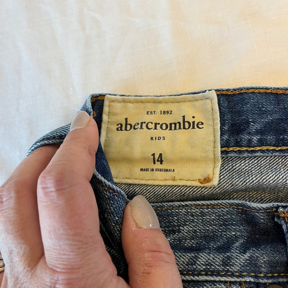 Abercrombie Kids Jeans Blue Wash Straight Leg Denim Size 14 - Picture 4 of 4